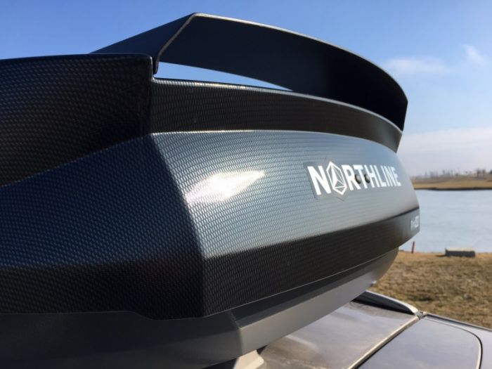 Náhled produktu - Střešní box NORTHLINE Tirol 420 Wing carbon