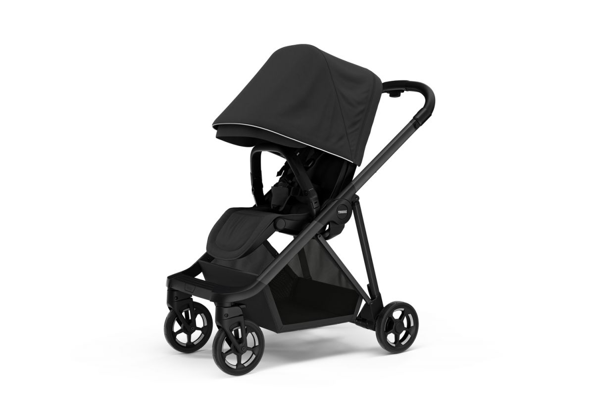 Náhled produktu - Kočárek Thule Shine Black on Black 2023 + korbička