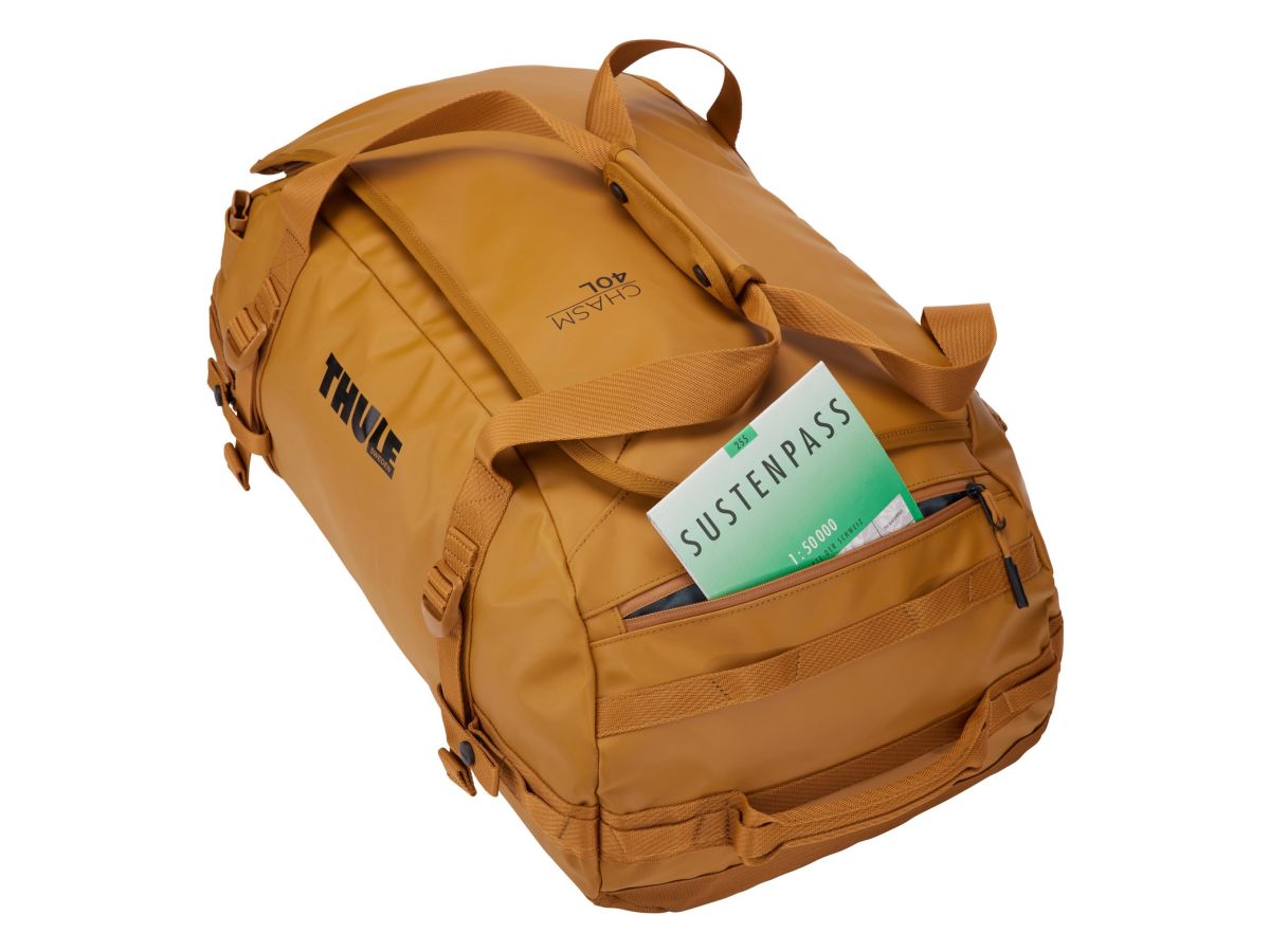 Náhled produktu - Thule Chasm sportovní taška 40 l TDSD302 - Golden Brown