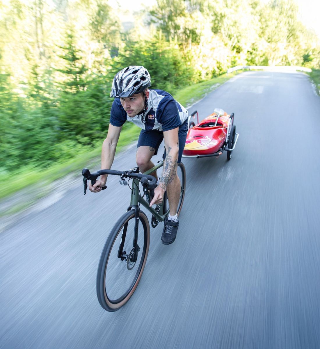 Náhled produktu - Thule Reacha Sport - vozík za kolo na sportovní vybavení