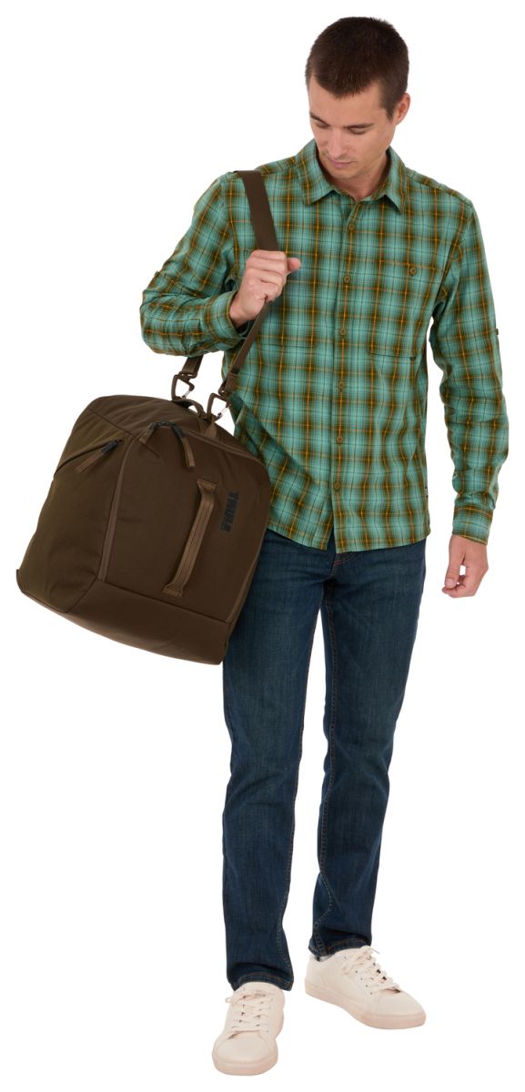 Náhled produktu - Thule RoundTrip - batoh na lyžařské a snowboardové boty 35 l Deep Khaki