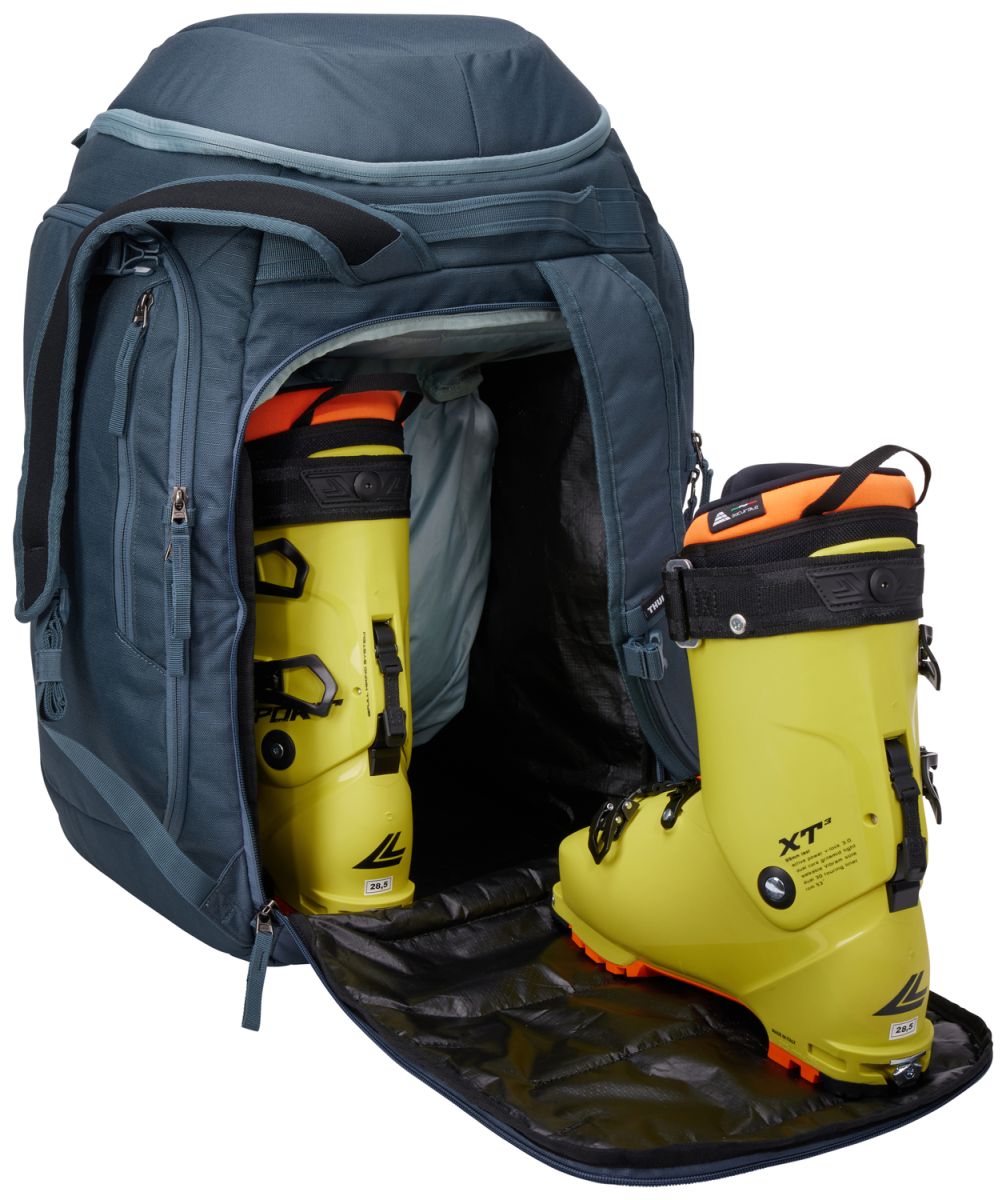 Náhled produktu - Thule RoundTrip - batoh na snowboardové a lyžařské boty, 60 l Dark Slate