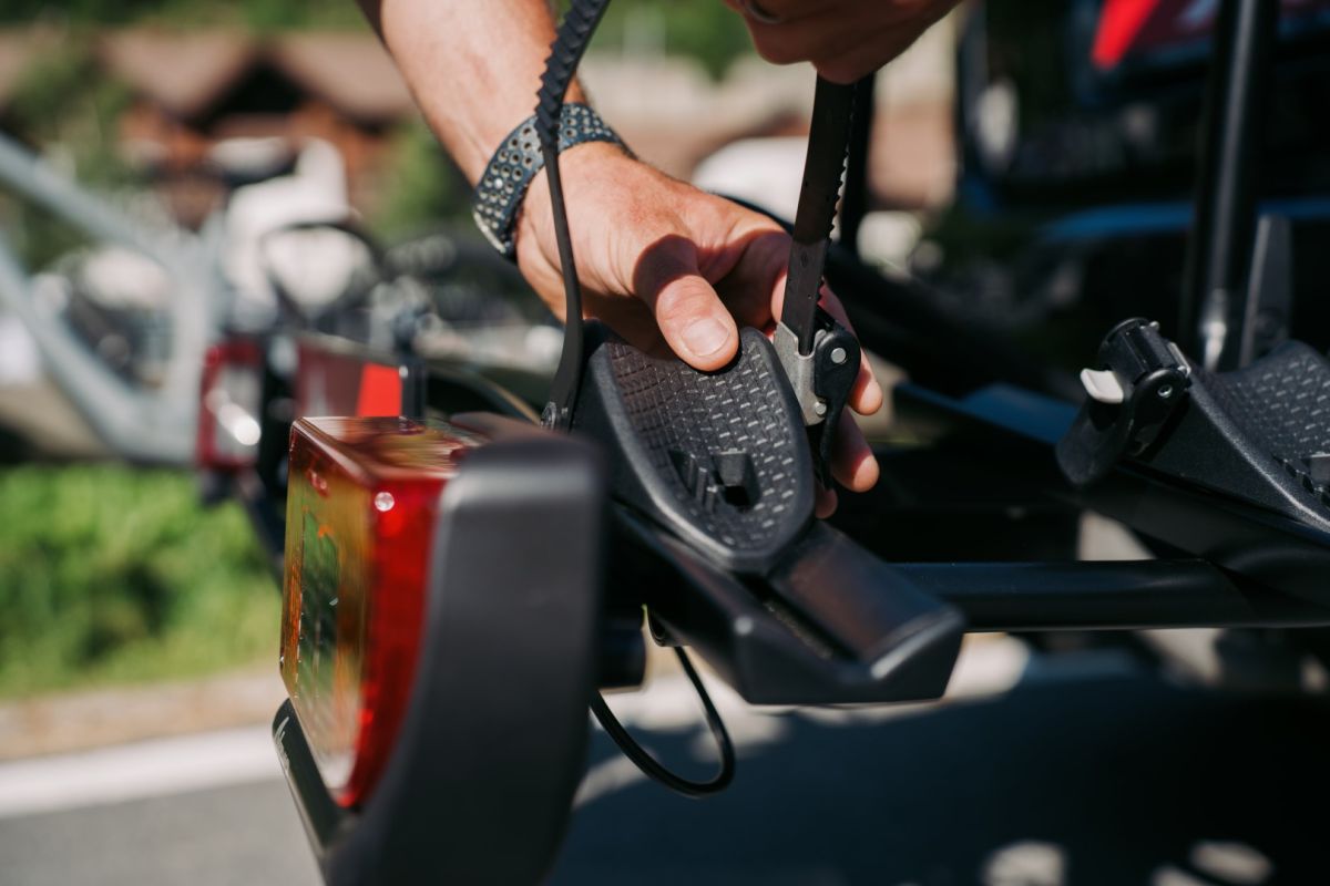 Náhled produktu - Nosič 3 kol na tažné Atera Strada Sport 3 Pro